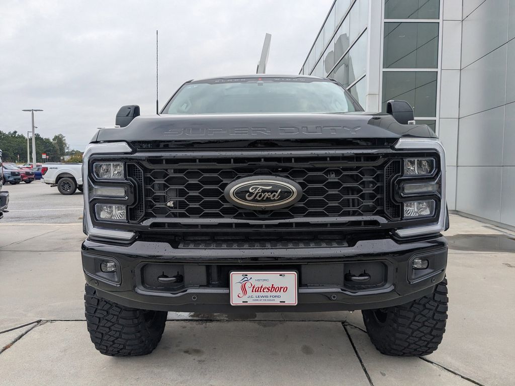 2025 Ford F-250 Super Duty Lariat