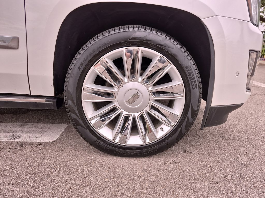 Used Car 2018 Cadillac Escalade  Platinum Edition For Sale Under $30,000 In Austin, Texas