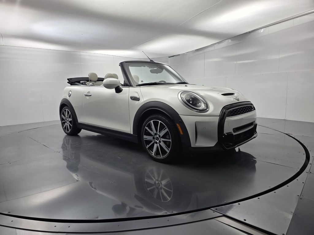 Nanuq White Metallic 2024 MINI Cooper Convertible Front-Wheel Drive 7-Speed Automatic