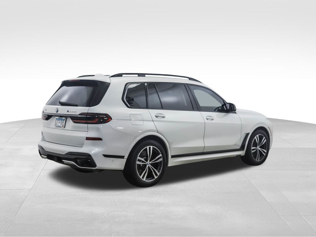 Thumbnail: 2024 BMW X7 - 5