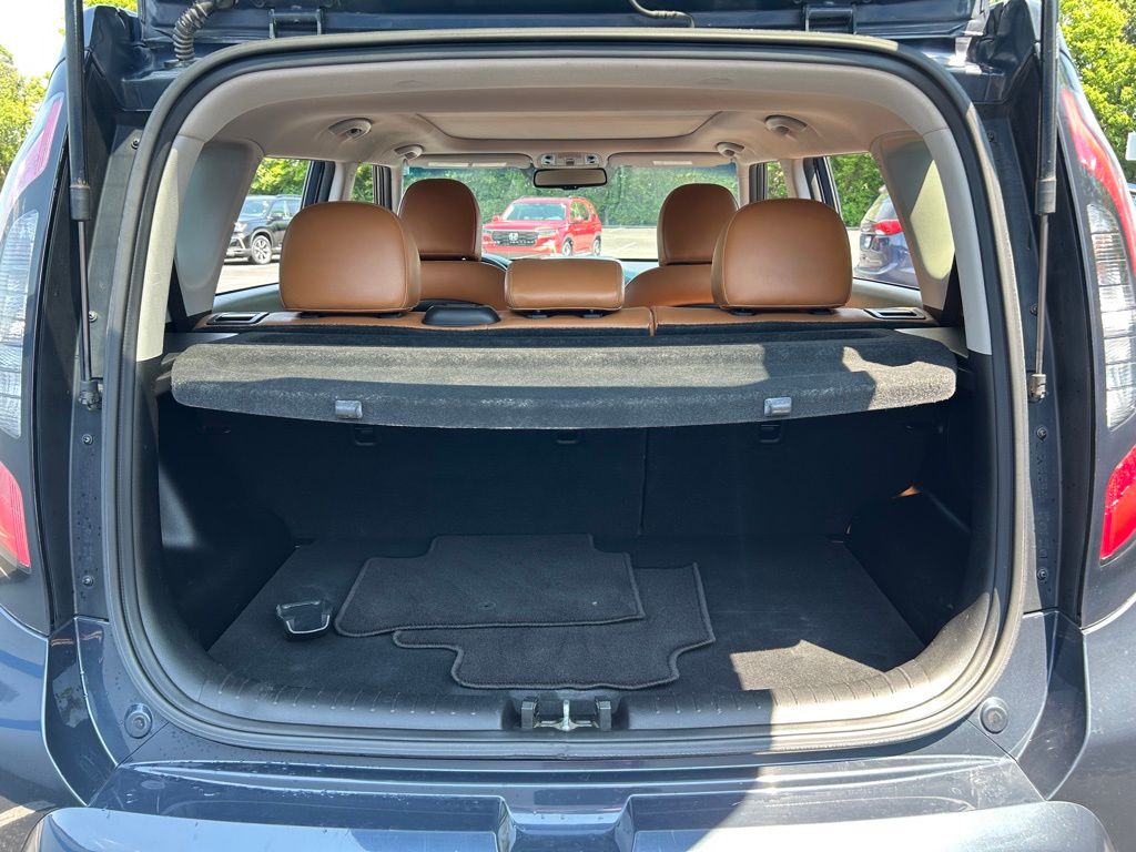 Thumbnail: 2016 Kia Soul - 22