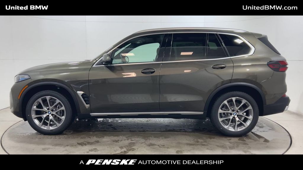 Thumbnail: 2026 BMW X5 - 5