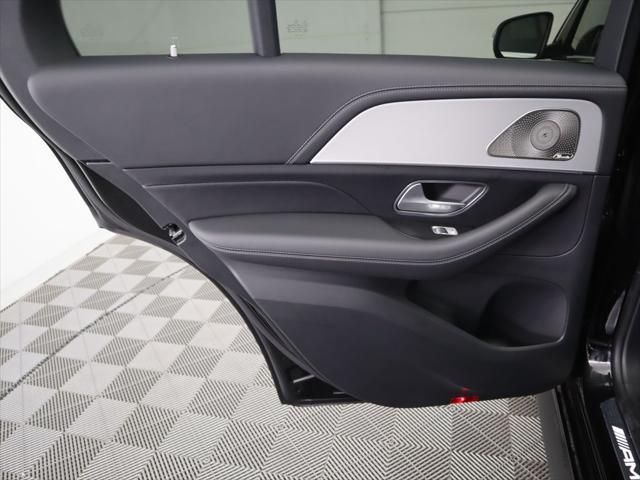 Thumbnail: 2025 Mercedes-Benz GLE - 28