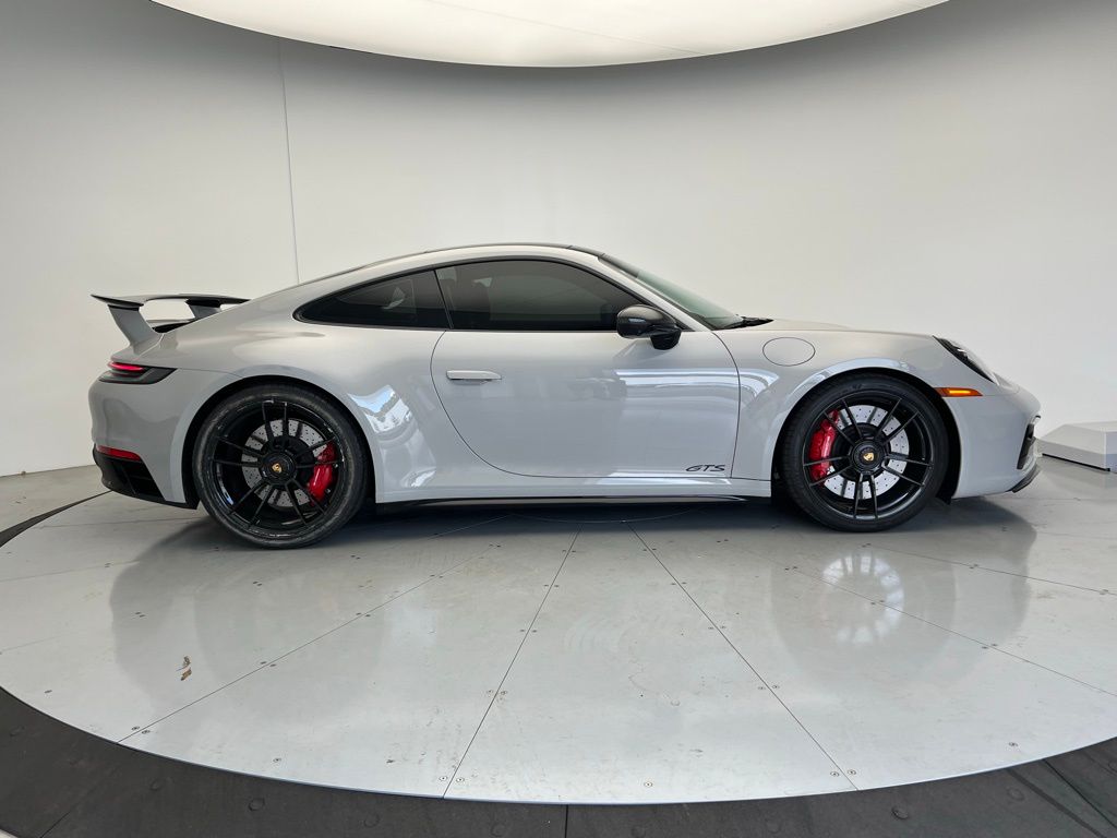 Thumbnail: 2024 Porsche 911 - 23