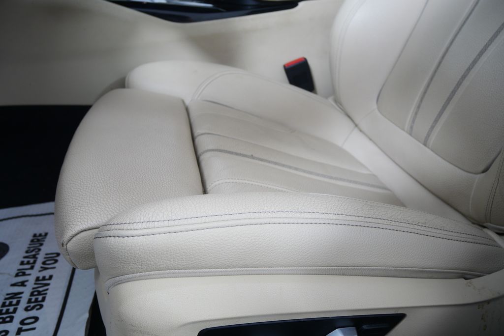 Thumbnail: 2019 BMW 5 Series - 8