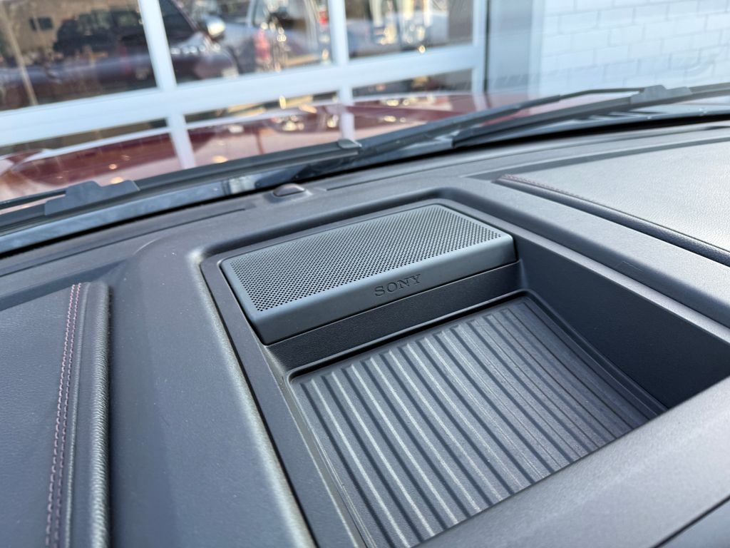 Used 2015 Red Ford Platinum image 59