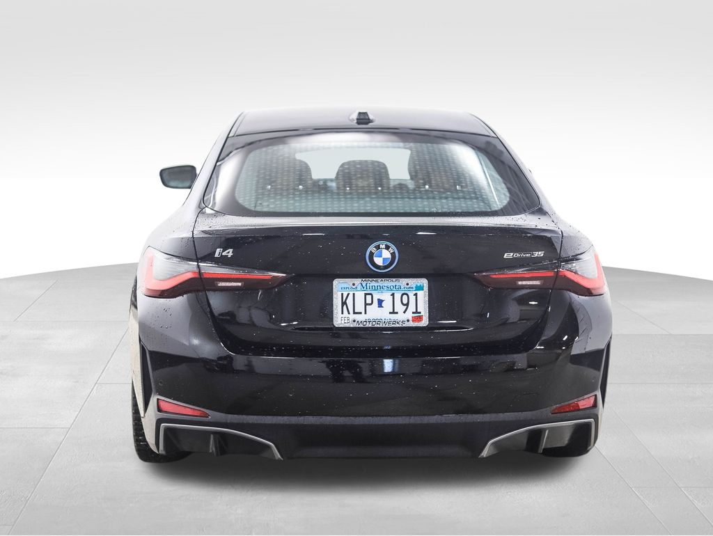 Thumbnail: 2023 BMW i4 - 4