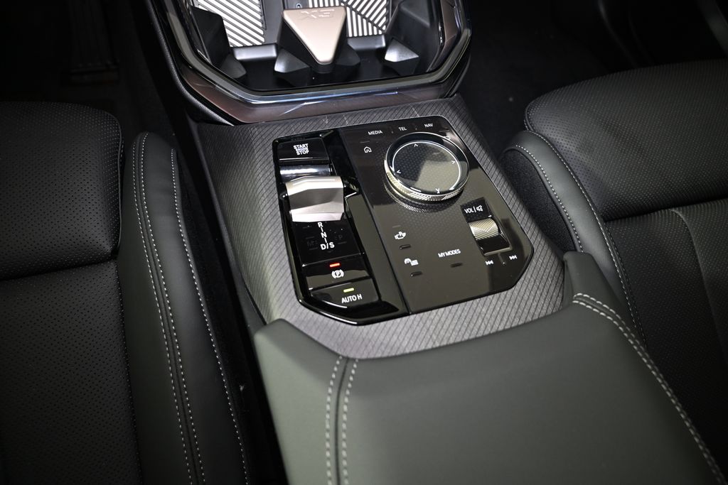 Thumbnail: 2025 BMW X3 - 19