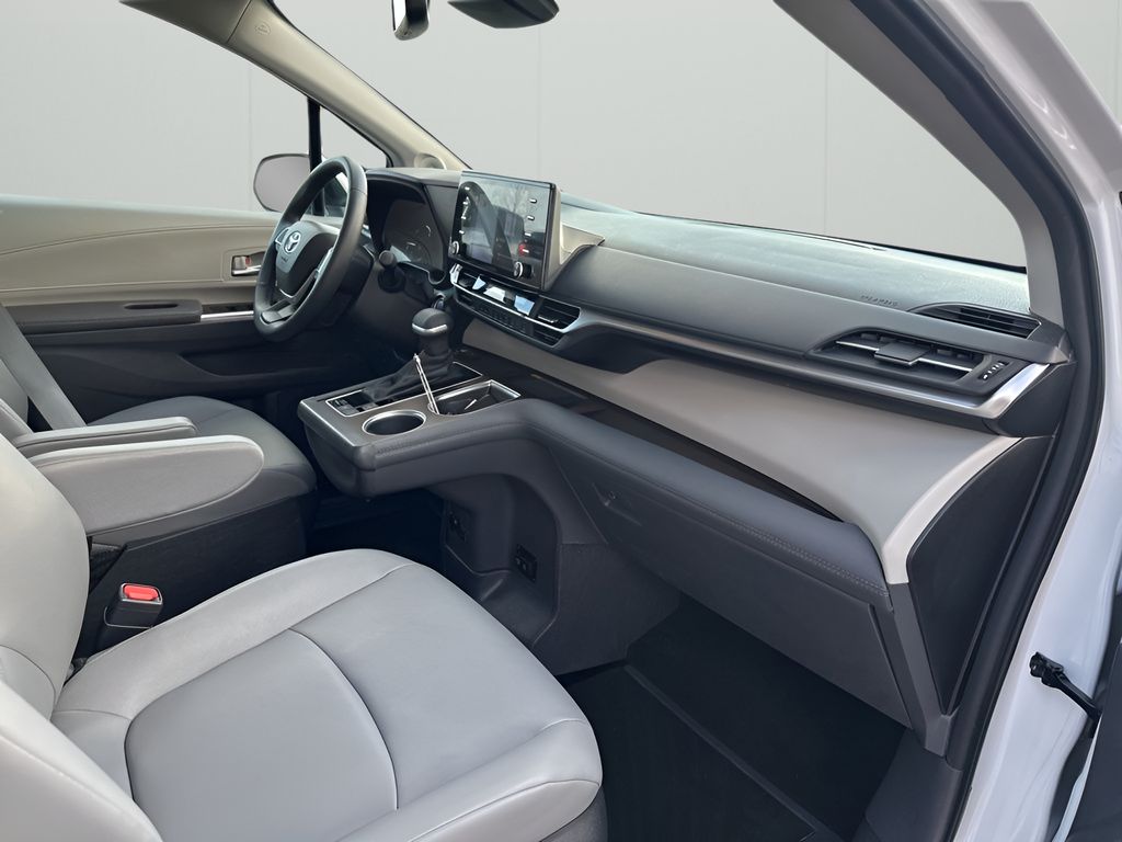 Used Car 2024 Toyota Sienna  Xle For Sale Under $80,000 In Austin, Texas