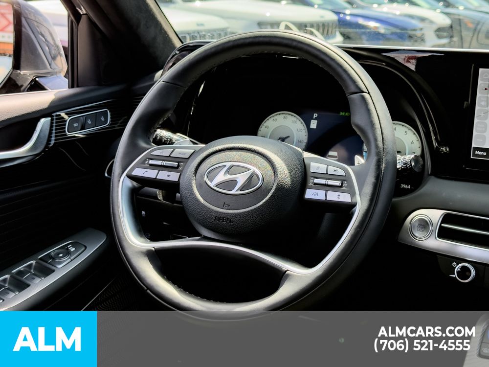 Used 2025 Gray Hyundai Calligraphy image 23