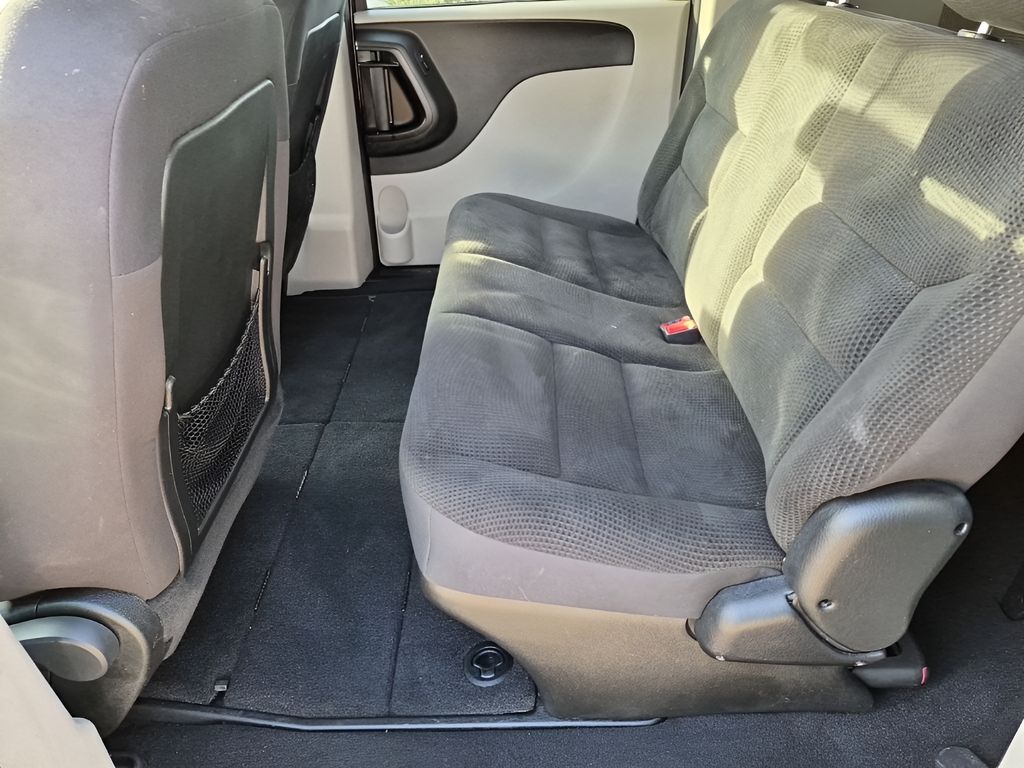 Used Car 2018 Dodge Grand Caravan  Se For Sale Under $12,000 In Austin, Texas