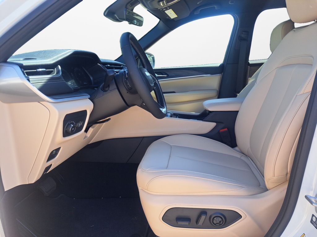 New Car 2025 Jeep Grand Cherokee  Limited For Sale Under $50,000 In Austin, Texas
