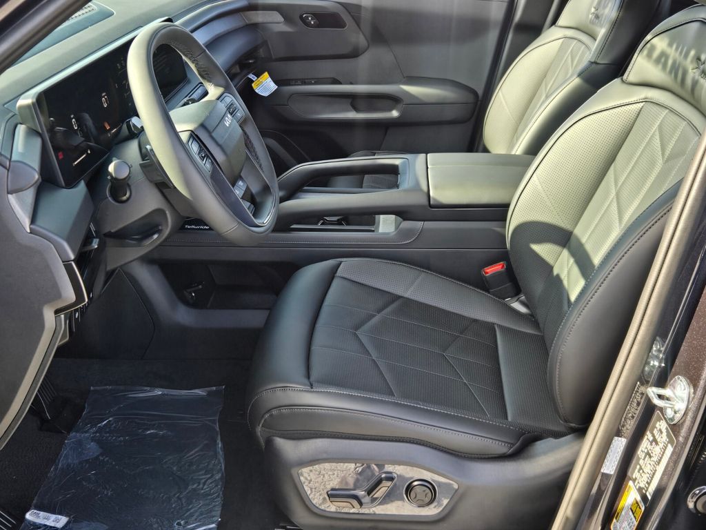 2027 Kia Telluride - $49,085