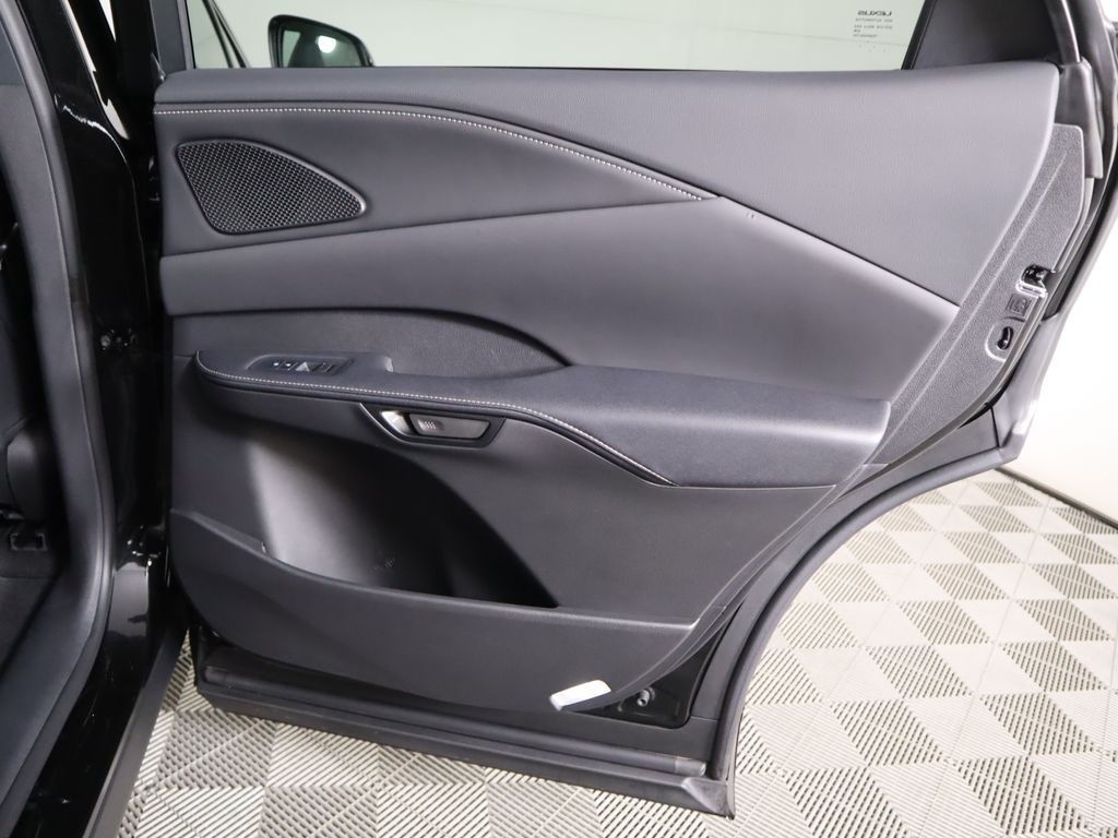 Thumbnail: 2024 Lexus RX - 27