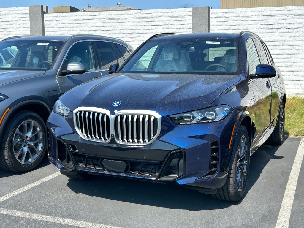 Thumbnail: 2026 BMW X5 - 2