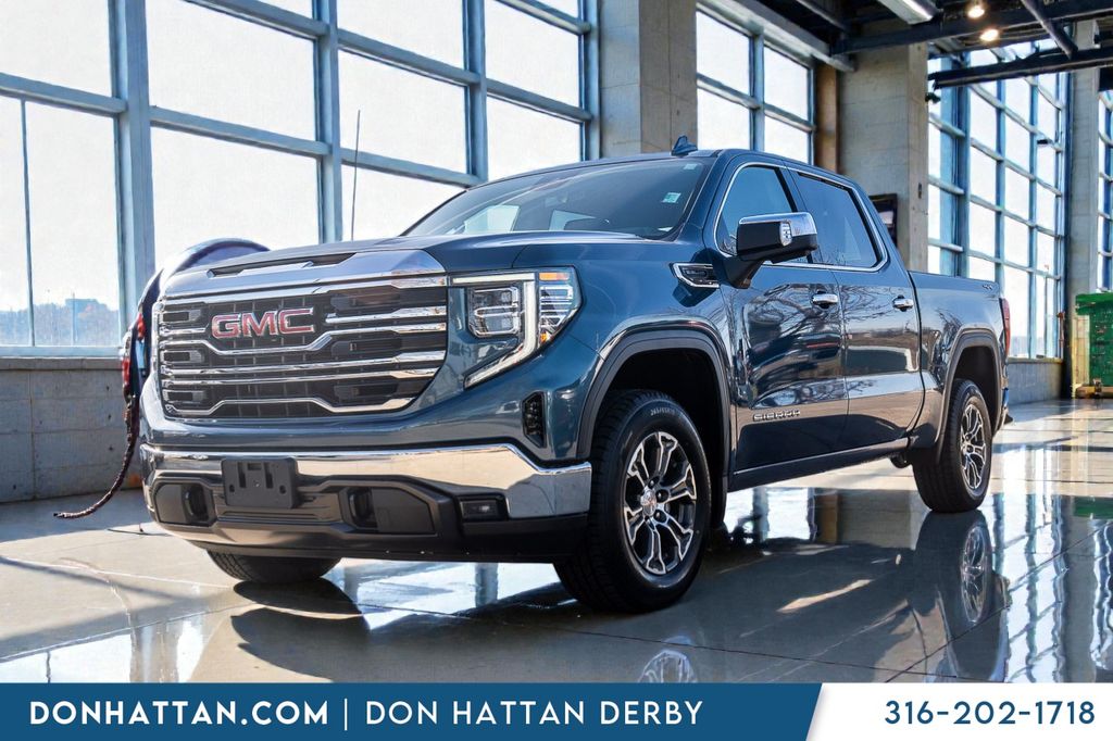 2024 GMC Sierra 1500 SLT Crew Cab 4WD