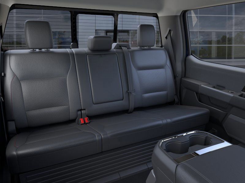 2025 Ford F-350SD Lariat photo