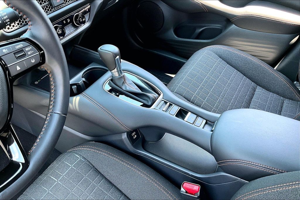 2026 Honda HR-V Sport - Photo 13