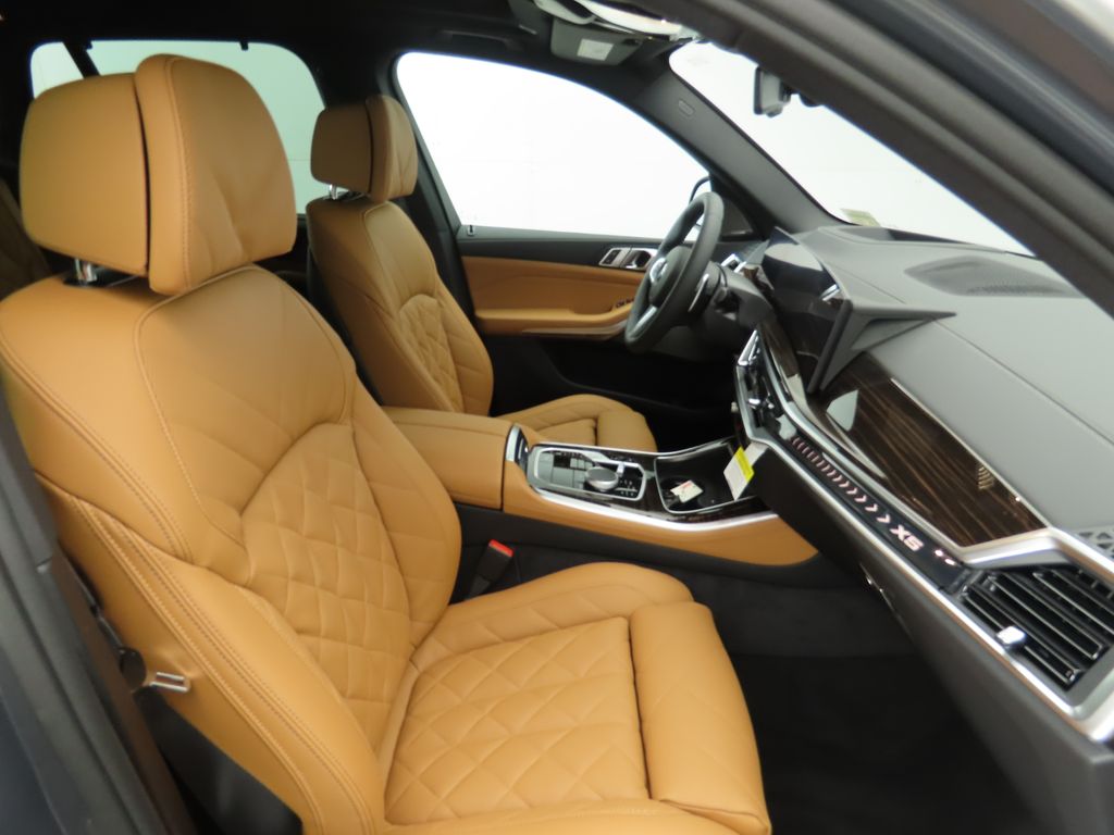 Thumbnail: 2026 BMW X5 - 21