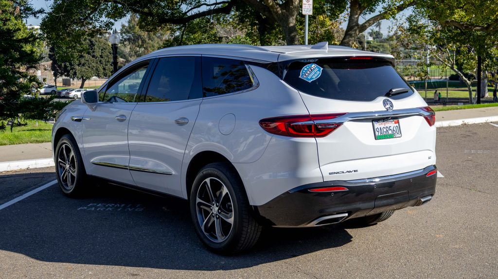 Used 2020 Buick Enclave Essence 4D Sport Utility