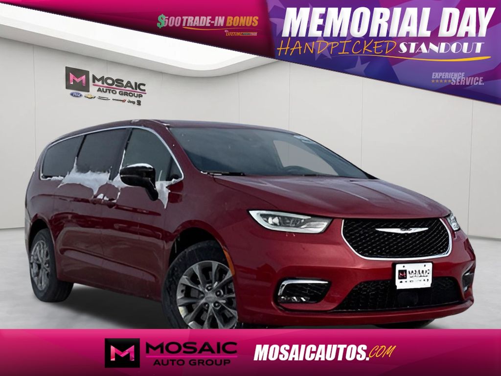 Red Hot Pearlcoat 2026 Chrysler Pacifica Limited AWD Minivan All-Wheel Drive 9-Speed Automatic
