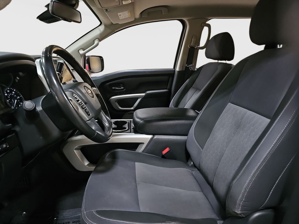 Used 2021 Nissan Titan Truck