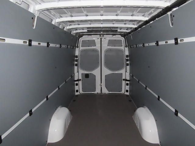 2024 Mercedes-Benz Sprinter 2500 14