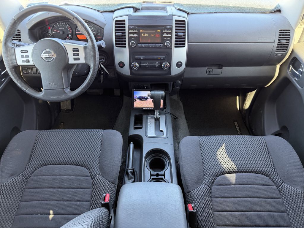 View vehicle photo 7