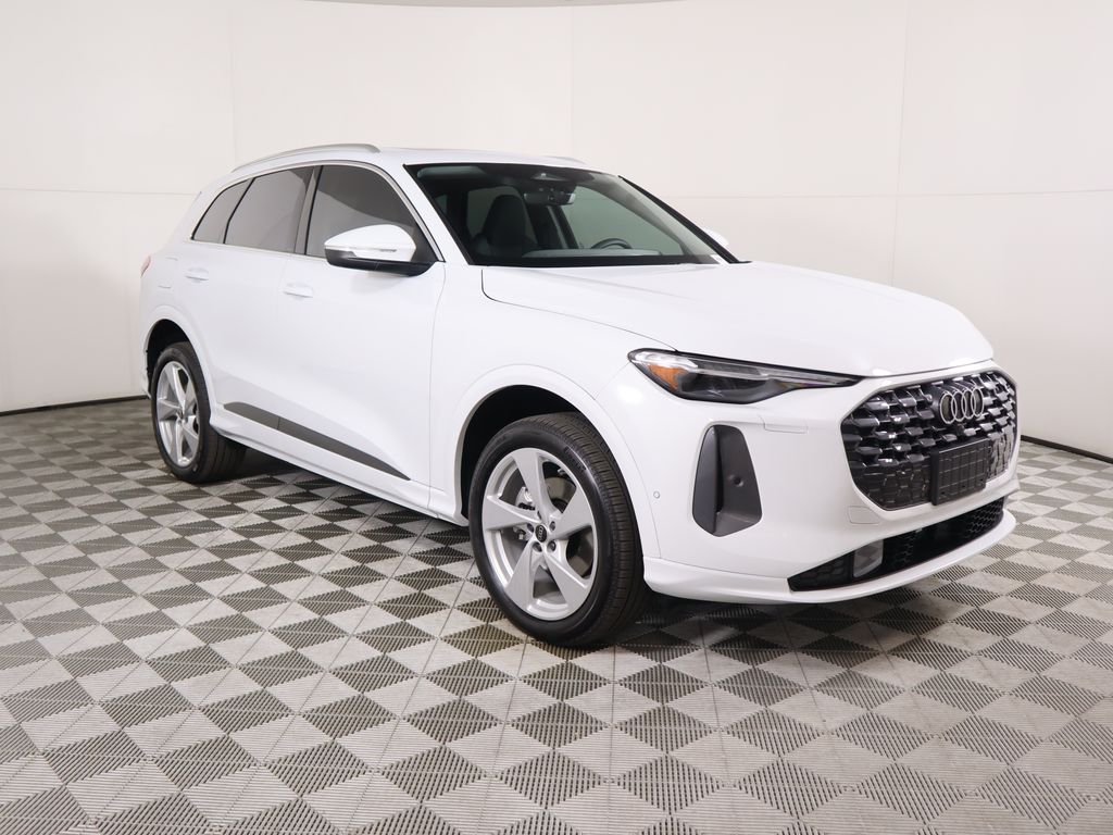 Thumbnail: 2025 Audi Q5 - 3