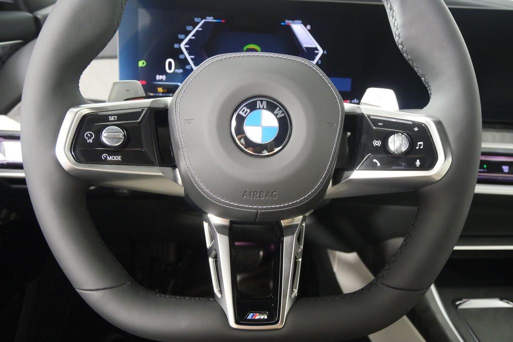 2025 BMW 7 Series 760i xDrive 20