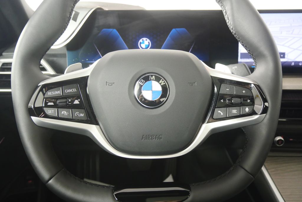 Thumbnail: 2025 BMW 3 Series - 22