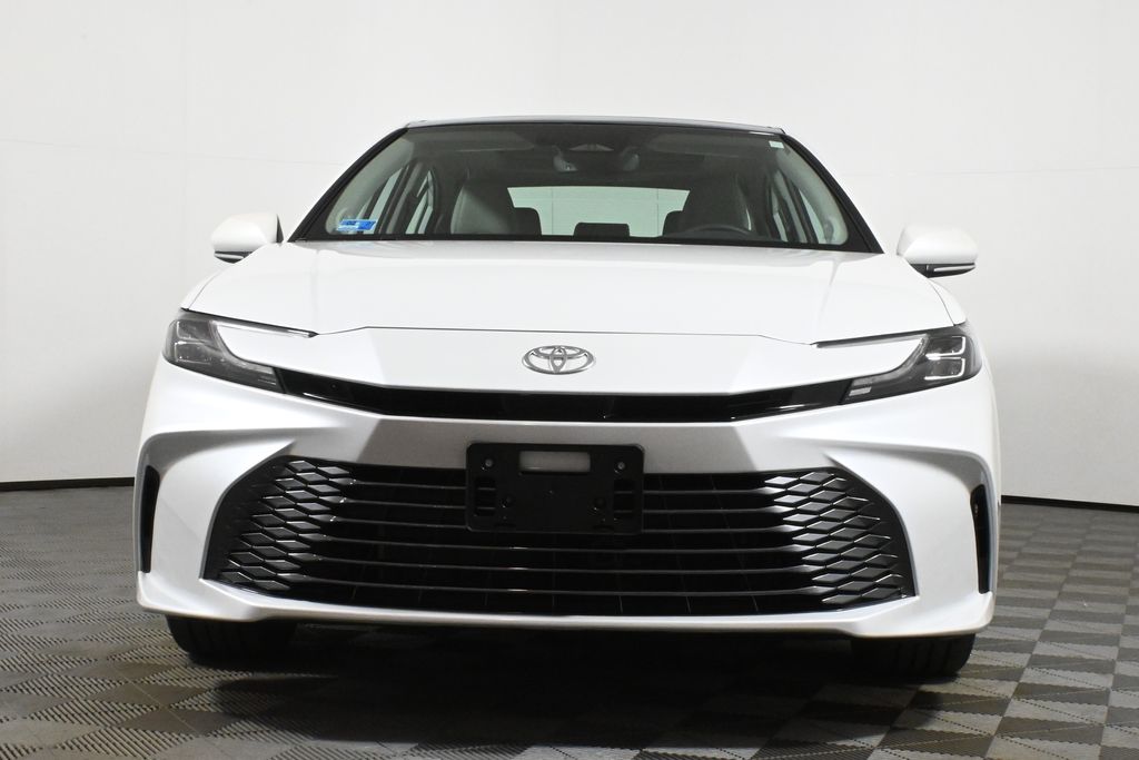 2025 Toyota Camry XLE 11