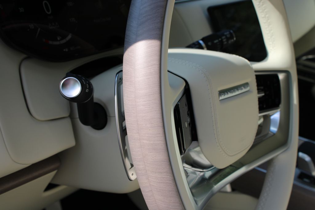 New 2026 Green Land Rover SE image 13