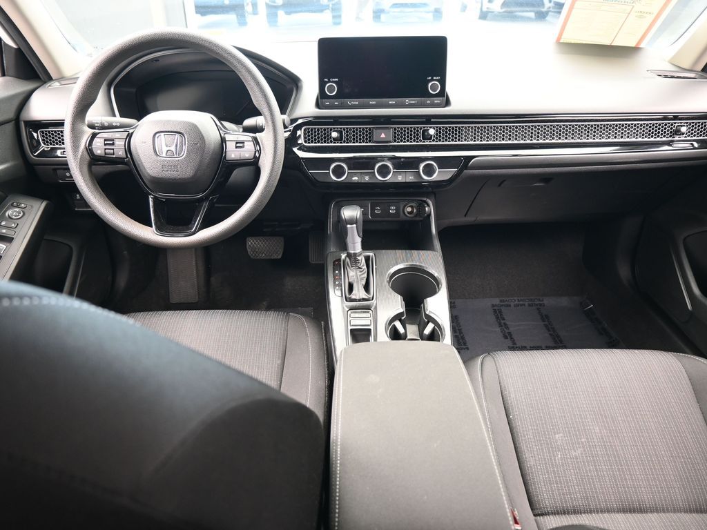 Used 2025 Platinum White Pearl Honda LX image 37