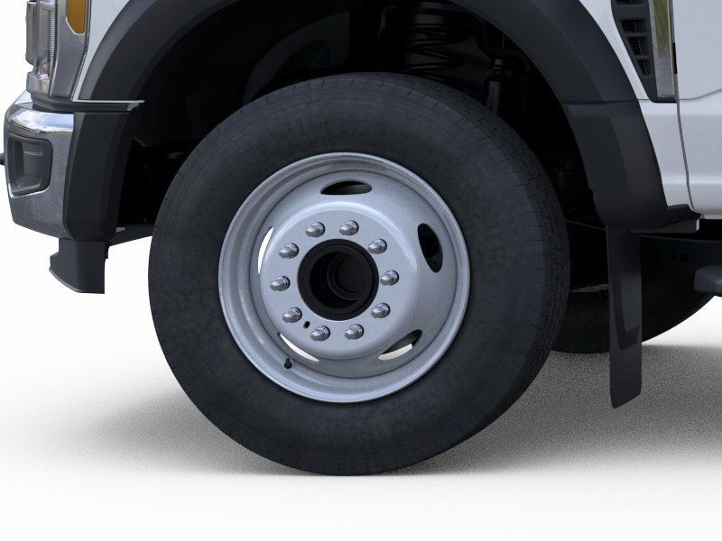 New 2025 Ford Super Duty F-600 Chassis Regular Cab (DRW) 169" Wheelbase XL