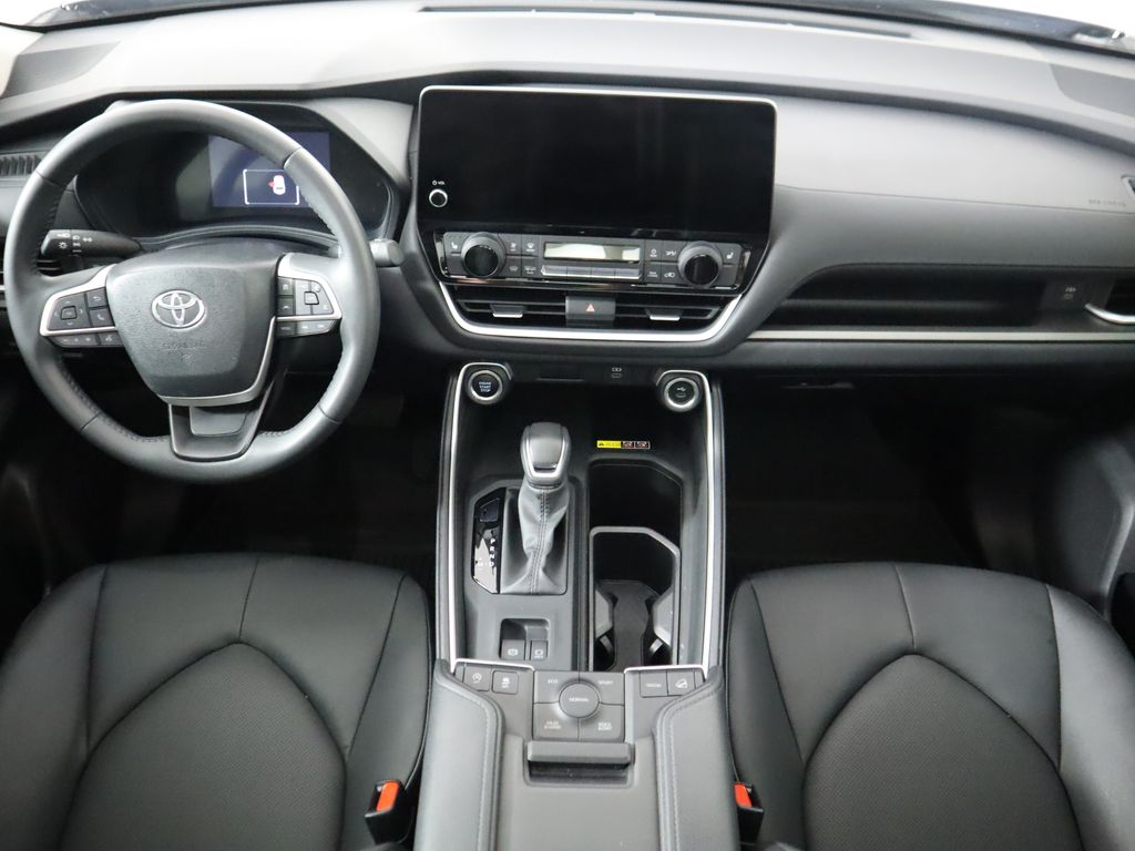 Thumbnail: 2024 Toyota Grand Highlander - 13