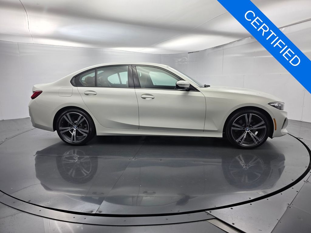 Certified Used 2023 White BMW 330i image 3