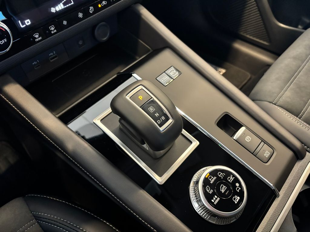 2026 Nissan Rogue Plug-In Hybrid SL