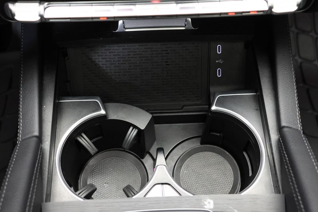 Thumbnail: 2026 Mercedes-Benz GLE - 28