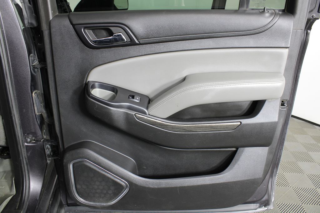 Used 2015 Chevrolet Suburban for sale in 