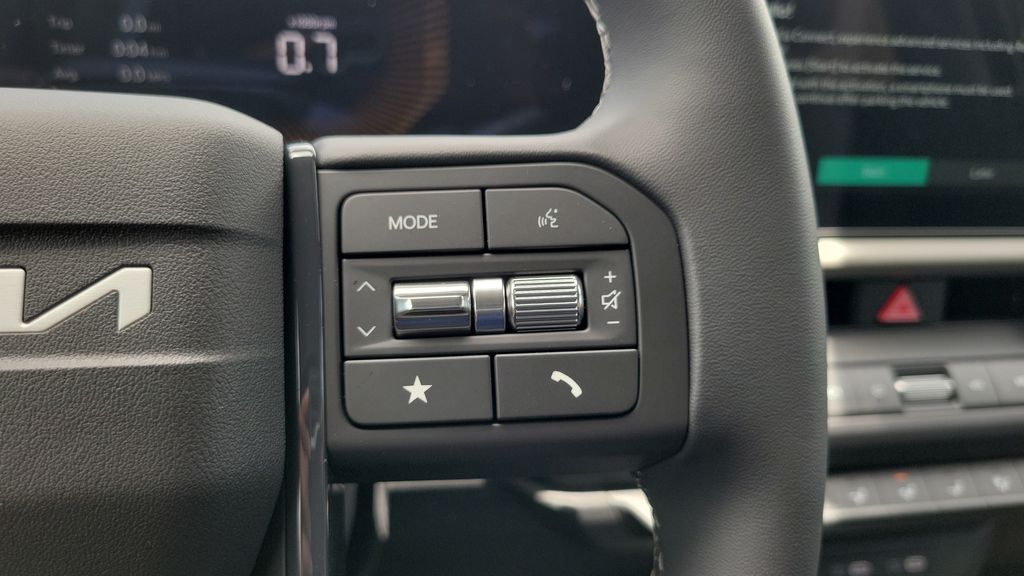 New 2027 Green Kia S image 20