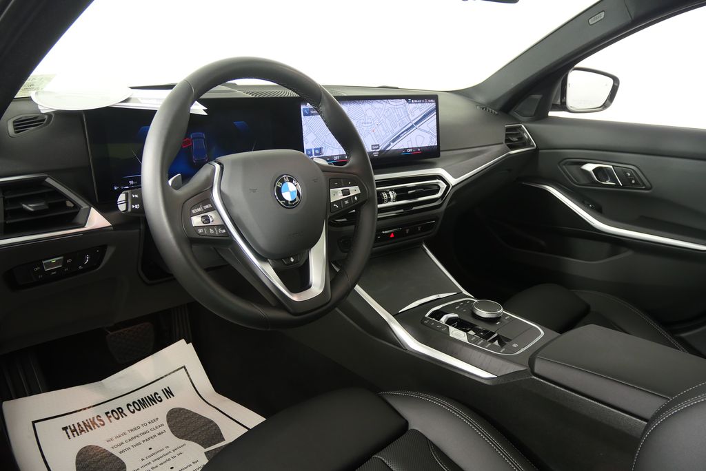 2024 BMW 3 Series 330i 12