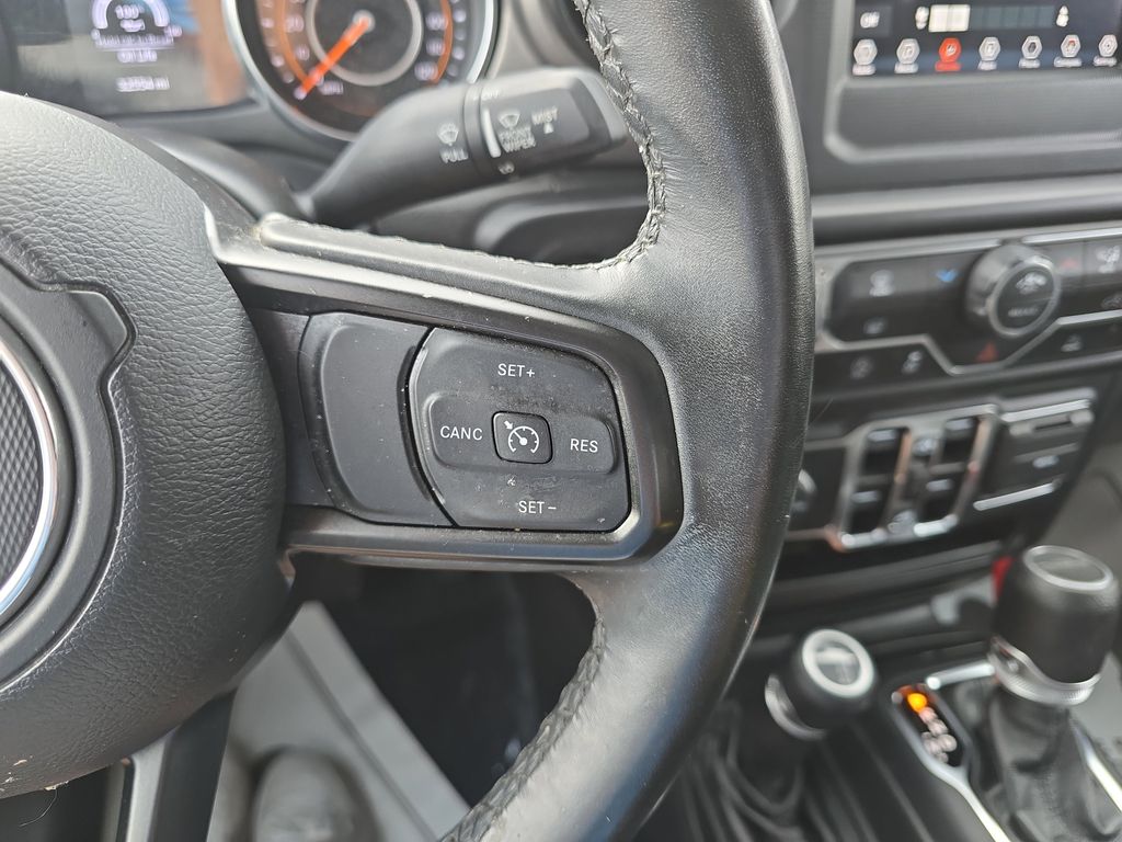 2022 Black Clearcoat Jeep Gladiator Willys 4X4 Truck