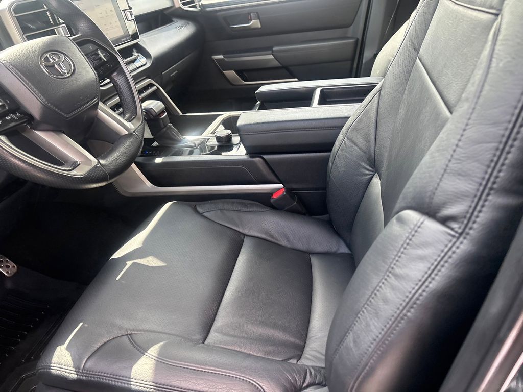 Used Car 2022 Toyota Tundra  Sr5 For Sale Under $40,000 In Austin, Texas