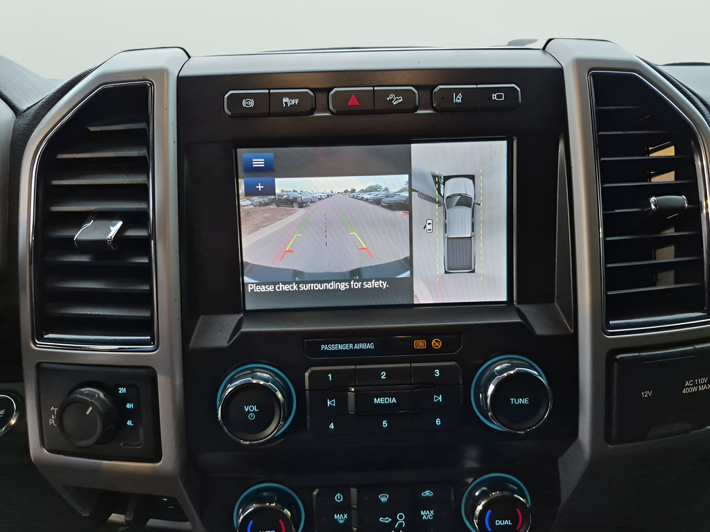 Used 2020 Silver Ford Lariat image 34