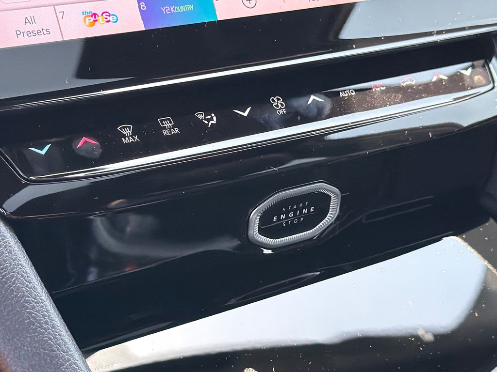 New 2026 Jeep Grand Cherokee SUV