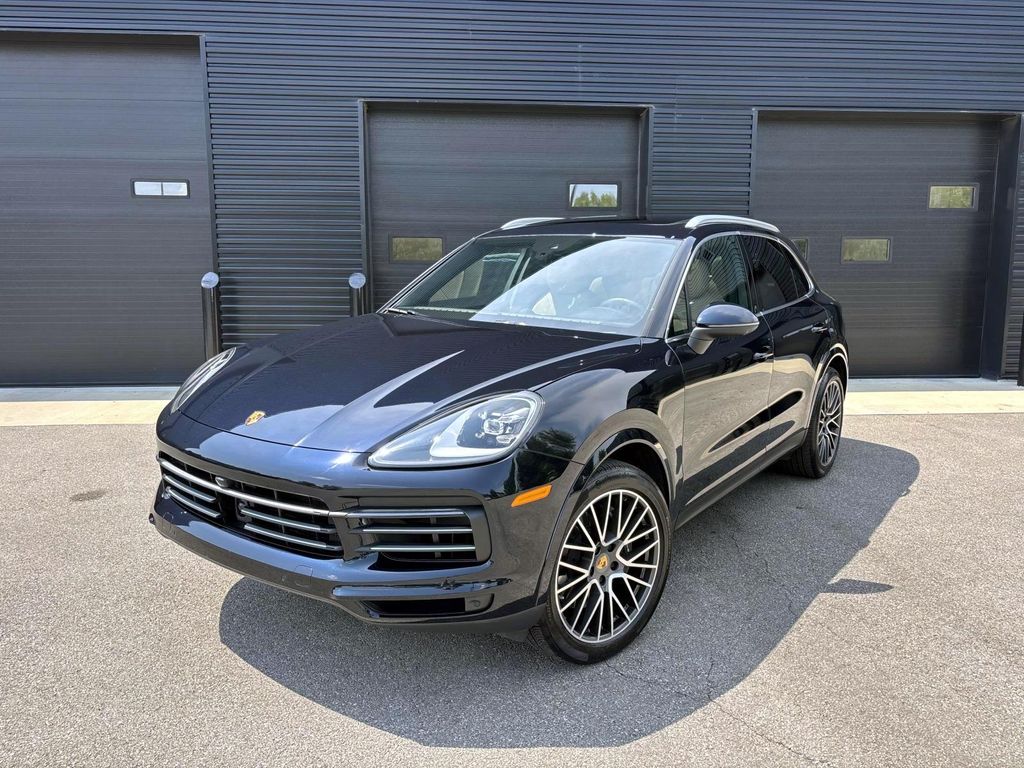 /2022 Porsche Cayenne