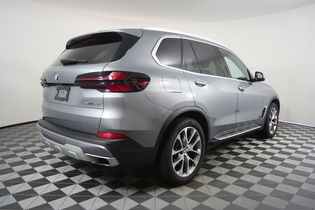 Thumbnail: 2025 BMW X5 - 3
