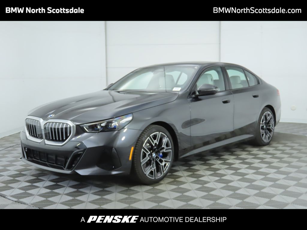 Thumbnail: 2024 BMW 5 Series - 1