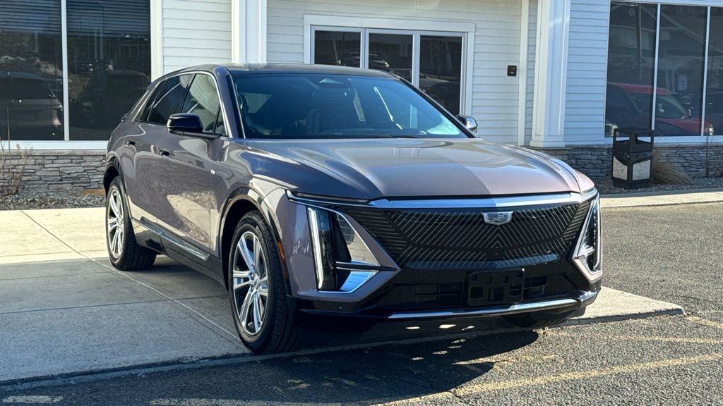 2024 Cadillac LYRIQ Tech AWD